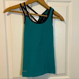 NUX for Ahnu Yogasport teal & black compression tank w/ built in bra sz S
